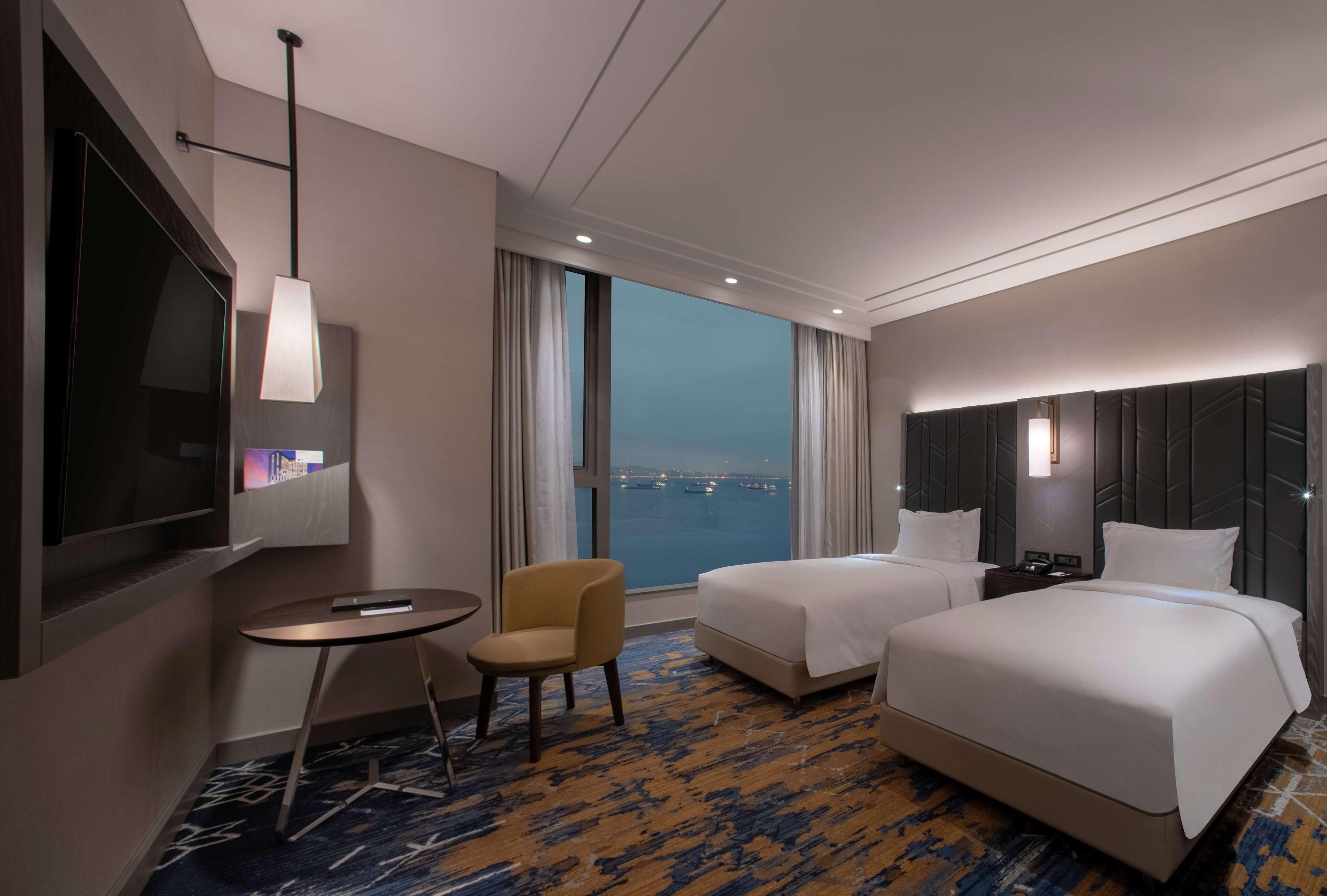 Hilton Istanbul Bakirkoy Hotel Стая снимка